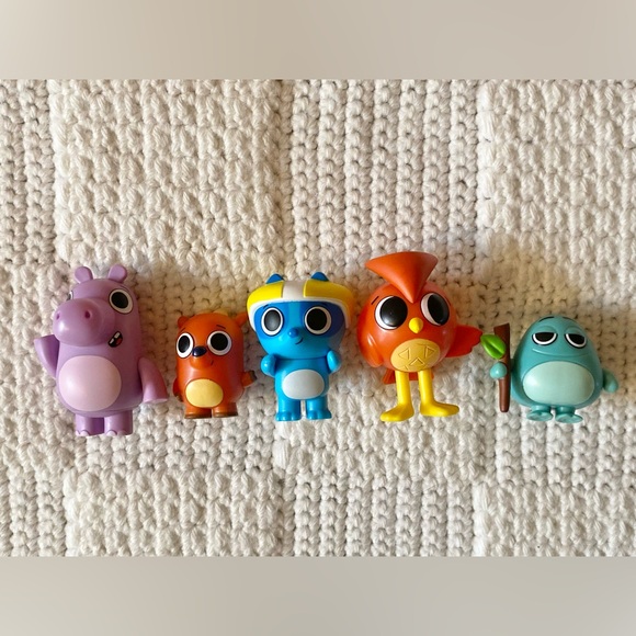 Pikwik Pack Figures set of 5 - Picture 5 of 9